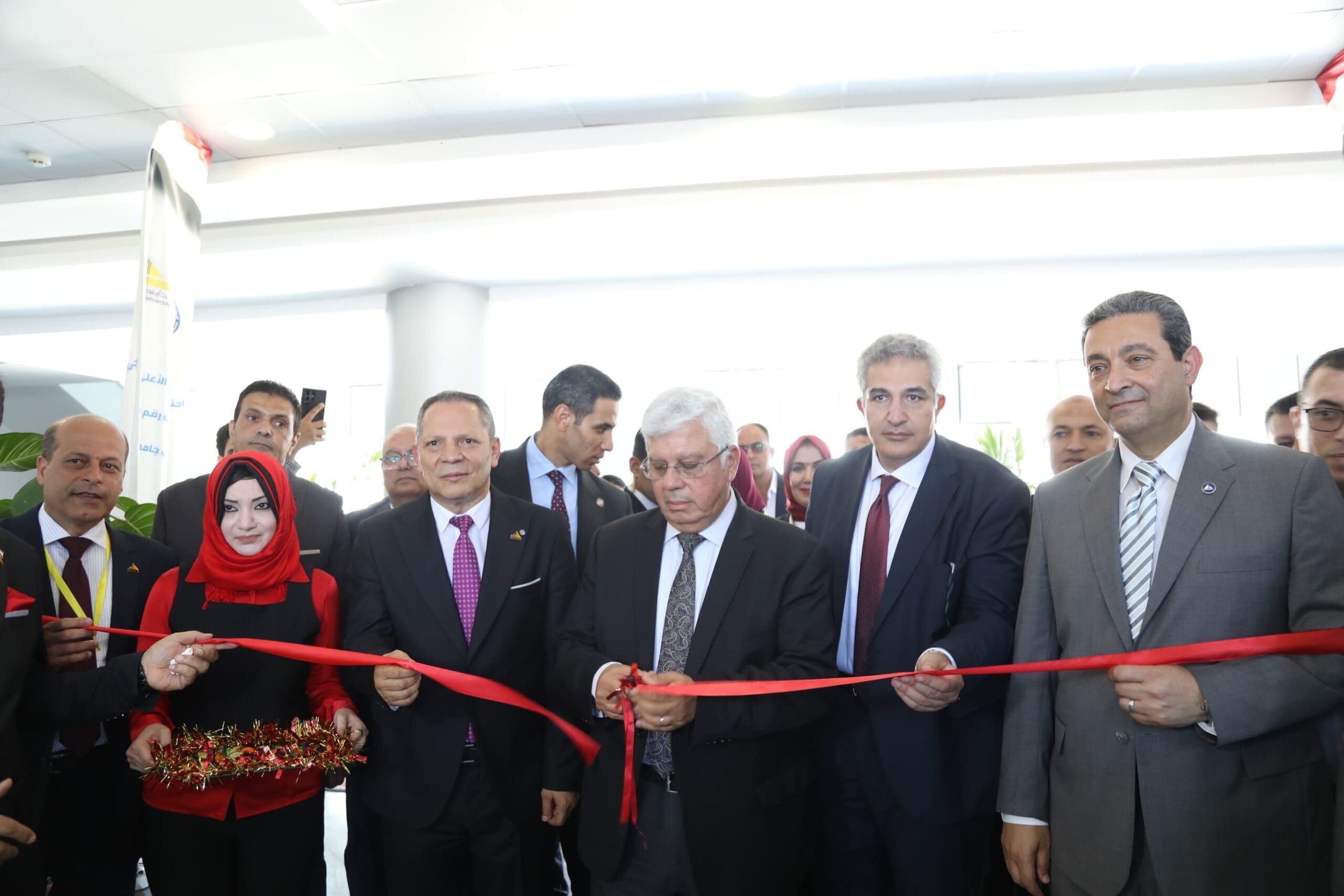 IMG 20250628 WA0033 scaled طلاب وزير التعليم العالي ومحافظ دمياط ورئيس الجامعة يفتتحون عددًا من المشروعات التعليمية والصحية بالجامعة موقع في الجامعة
