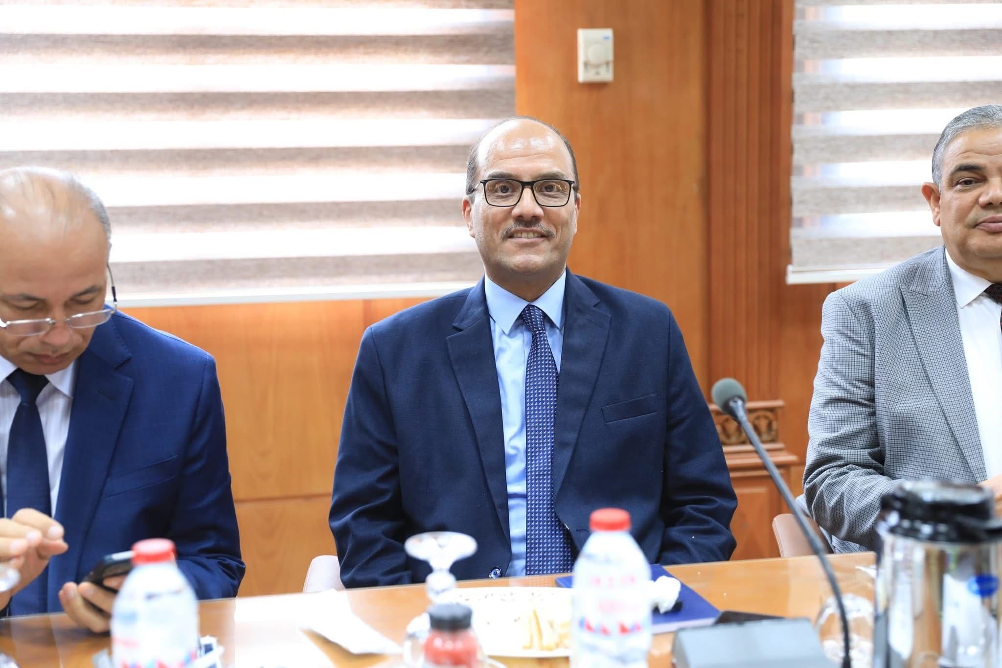 IMG 1129 جامعة رئيس جامعة العريش يعتمد خطة الجامعة للعام الدراسي 2025/2026.. وانضمام الجامعة لمجموعة البريكس موقع في الجامعة