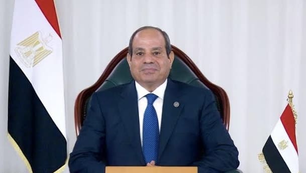 IMG 1277 جامعة رئيس جامعة أسيوط الجديدة التكنولوجية يُهنئ الرئيس السيسي بمناسبة عيد الأضحى المبارك موقع في الجامعة