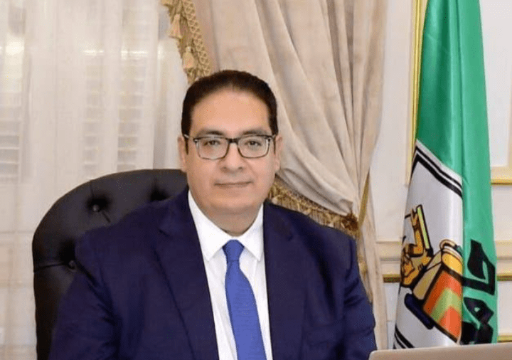 دار علوم القاهرة تنظم الورشة الأكاديمية الأولى لطلاب الدراسات العليا في إطار دعم رؤية مصر 2030 3 رئيس جامعة القاهرة