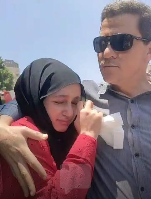 لو ابنك خرج حزين من امتحان الثانوية العامة؟.. إليك طرق للتعامل معه بحكمة 9 لو ابنك خرج حزينًا من امتحان الثانوية العامة؟.. إليك طرق لتعامل معه بحكمة