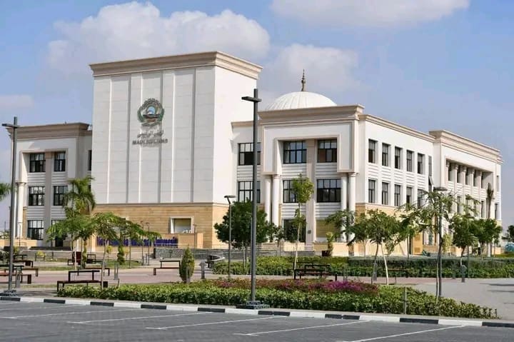 جامعة الإسماعيلية الأهلية
