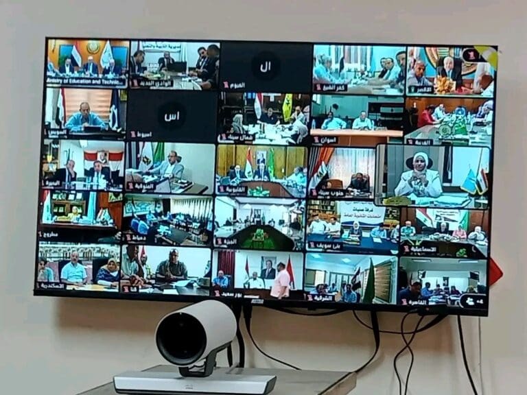 غرفة عمليات تعليم البحر الأحمر تتابع امتحانات الثانوية العامة وتشدد على الانضباط ورفض الغش 8 1751526685318 محافظ أسيوط غرفة عمليات تعليم البحر الأحمر تتابع امتحانات الثانوية العامة وتشدد على الانضباط ورفض الغش موقع في الجامعة