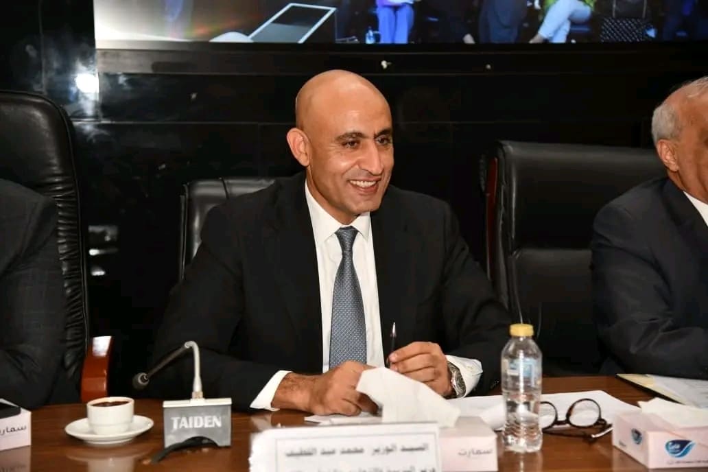 1752053906185 غش عبداللطيف لمديري المديريات: توفير أقصى درجات الانضباط والتنظيم داخل لجان الامتحانات موقع في الجامعة