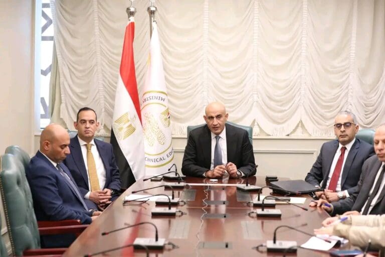 وزير التعليم: تكثيف المتابعة الميدانية غدًا لضمان ختام منضبط لامتحانات الثانوية العامة 13 1752053910223 جامعة وزير التعليم: تكثيف المتابعة الميدانية غدًا لضمان ختام منضبط لامتحانات الثانوية العامة موقع في الجامعة