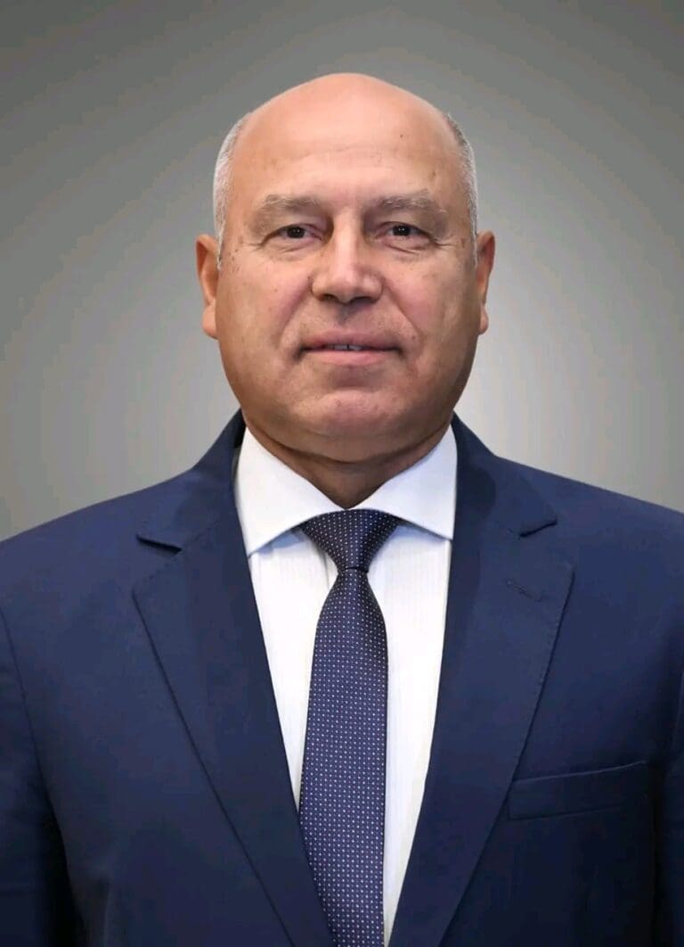 بدء التقديم للحصول على دبلوم التلمذة الصناعية 2025-2026 بمراكز التدريب المهني التابعة لوزارة الصناعة 2 1752745852607 وزير العمل بدء التقديم للحصول على دبلوم التلمذة الصناعية 2025-2026 بمراكز التدريب المهني التابعة لوزارة الصناعة موقع في الجامعة
