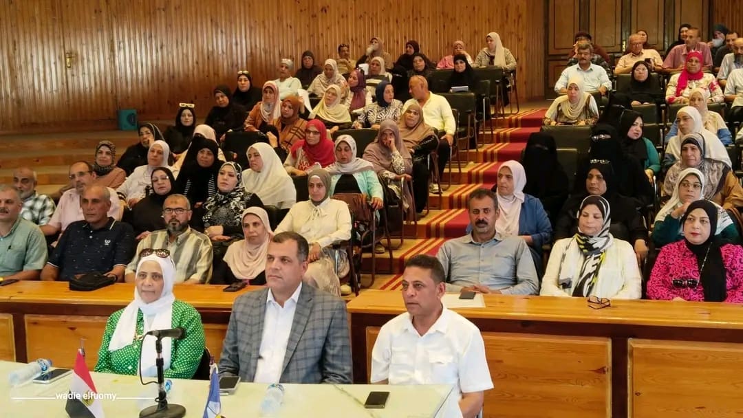 1752746847654 نتيجة الثانوية العامة مدير" تعليم دمياط" يتابع ورش عمل مكثفة لمعلمي اللغة العربية استعدادًا للمنهج الجديد موقع في الجامعة