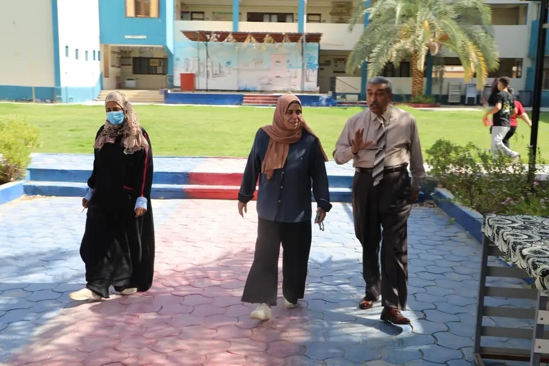 1753789866285 وظائف دهان وتشجير وصيانة عاجلة.. تعليم الوادي الجديد يرفع جاهزية مدارس الخارجة لاستقبال العام الجديد موقع في الجامعة