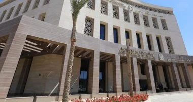 202401310335203520 تطوير تطوير شامل في المناهج والخريطة الزمنية للمواد الدراسية بدءًا من العام الدراسي 2025/2026 موقع في الجامعة