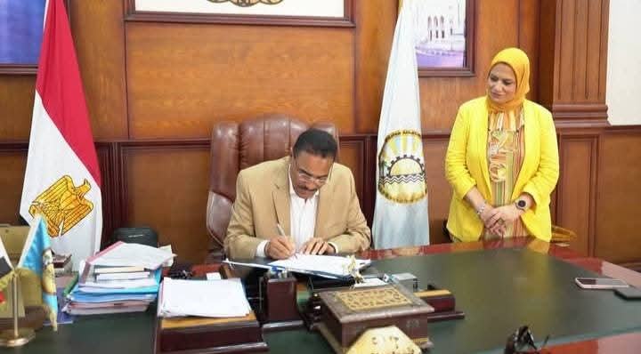 محافظ مطروح يعتمد تنسيق القبول بالثانوي العام والفني للعام الدراسي 2025 / 2026