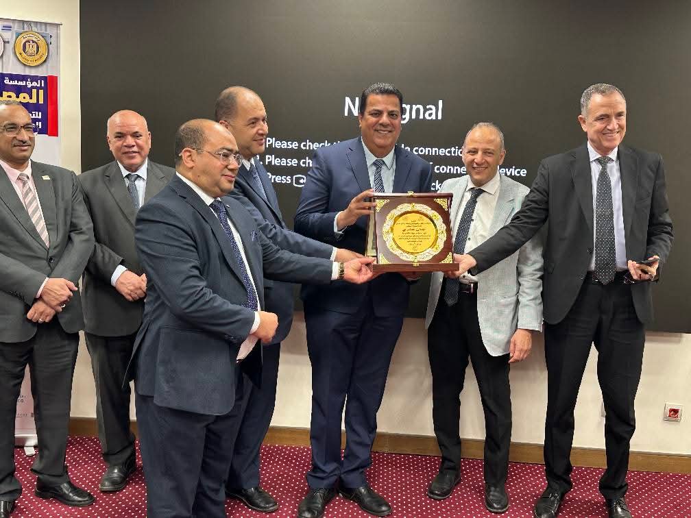 جامعة بني سويف التكنولوجية تحتفي بطلابها الفائزين في مؤتمر التعليم التكنولوجي