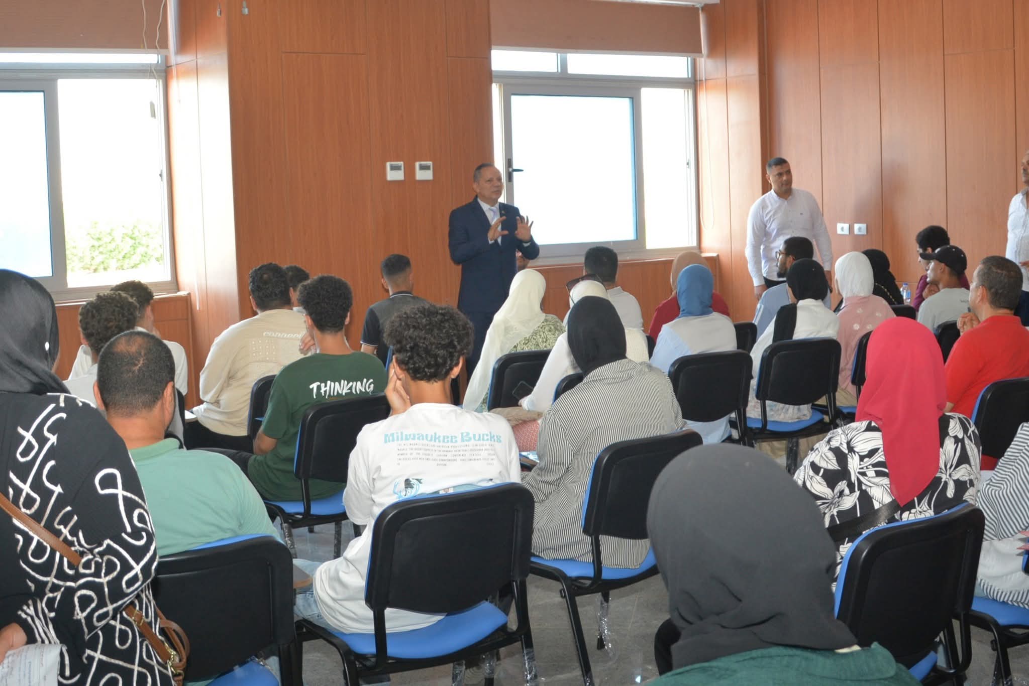 FB IMG 1753703919768 الفرق بين الجامعات الحكومية والخاصة جولة تفقدية لرئيس جامعة دمياط الأهلية للاطمئنان على جاهزية استقبال الطلاب موقع في الجامعة