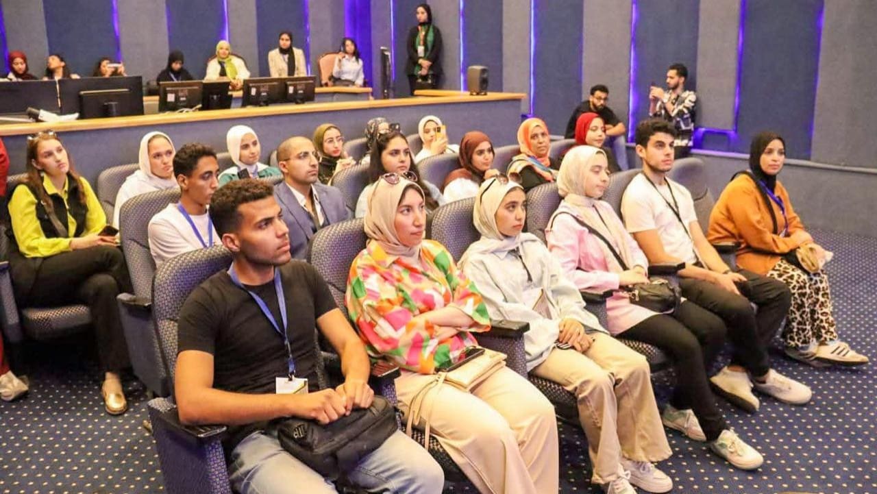 وفد طلابي من جامعة طنطا يشارك بفاعلية في ملتقى "صُنّاع التأثير" بمعهد إعداد القادة بحلوان 1 IMG 20250705 WA0076 جامعة وفد طلابي من جامعة طنطا يشارك بفاعلية في ملتقى "صُنّاع التأثير" بمعهد إعداد القادة بحلوان موقع في الجامعة