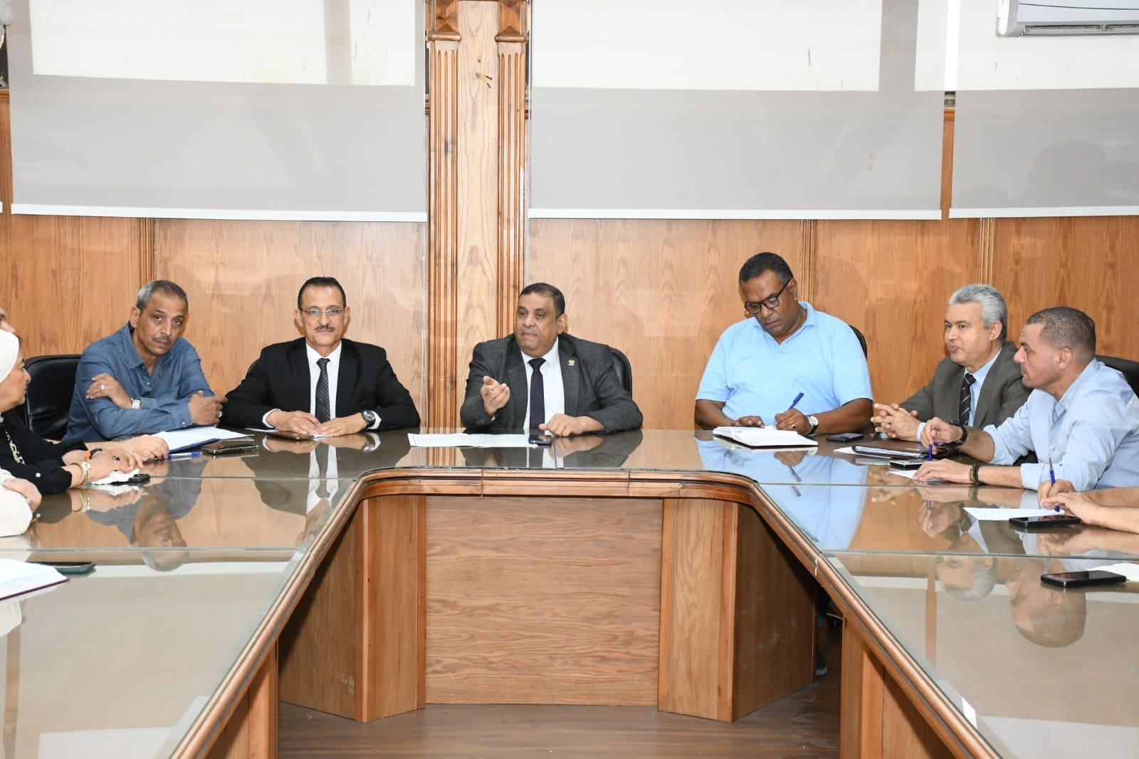 مجلس أمناء كليات قناة السويس يستعرض ملفات التحصيل الإلكتروني وتوحيد الشراء وتفعيل الوحدة الحسابية 1 مجلس أمناء كليات قناة السويس يستعرض ملفات التحصيل الإلكتروني وتوحيد الشراء وتفعيل الوحدة الحسابية