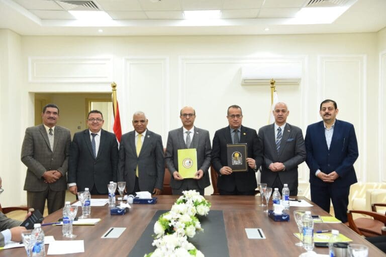 مستشفيات جامعة أسيوط تسجل سبقًا باعتماد كلية علماء الأمراض الأمريكية CAP لأول مرة بالجامعات المصرية 9 IMG 20250709 WA0007 زراعة مستشفيات جامعة أسيوط تسجل سبقًا باعتماد كلية علماء الأمراض الأمريكية CAP لأول مرة بالجامعات المصرية موقع في الجامعة