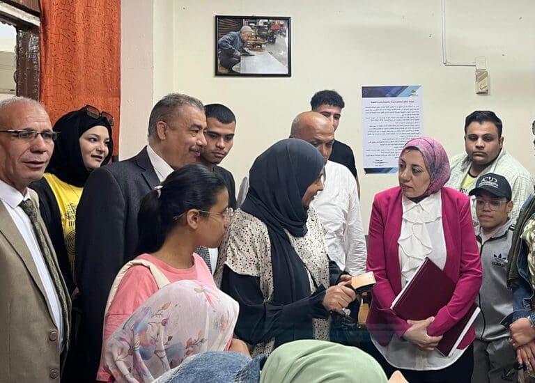 جامعة بنها تطلق برنامجًا صيفيًا لتدريب الجوالة على الأشغال اليدوية والفنية لتنمية المهارات واستثمار الطاقات 11 IMG 20250709 WA0045 1 جامعة جامعة بنها تطلق برنامجًا صيفيًا لتدريب الجوالة على الأشغال اليدوية والفنية لتنمية المهارات واستثمار الطاقات موقع في الجامعة