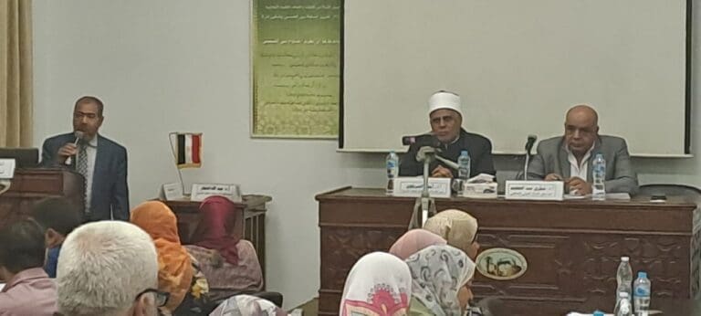 انطلاق المرحلة الثانية من البرامج التدريبية للتربية السكانية لمعلمي المعاهد الأزهرية 5 IMG 20250712 WA0041 الأزهر انطلاق المرحلة الثانية من البرامج التدريبية للتربية السكانية لمعلمي المعاهد الأزهرية موقع في الجامعة