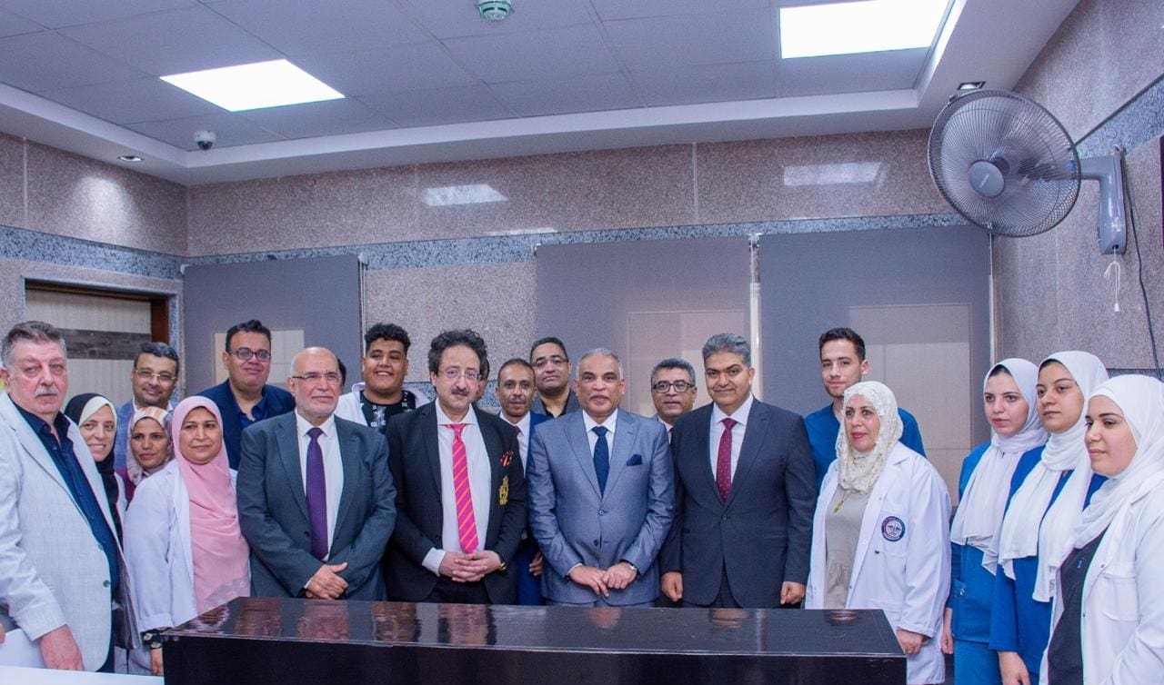 IMG 20250713 WA0011 صيدلة رئيس جامعة طنطا يفتتح قطاعات طبية جديدة بمستشفى طب وجراحة العيون موقع في الجامعة