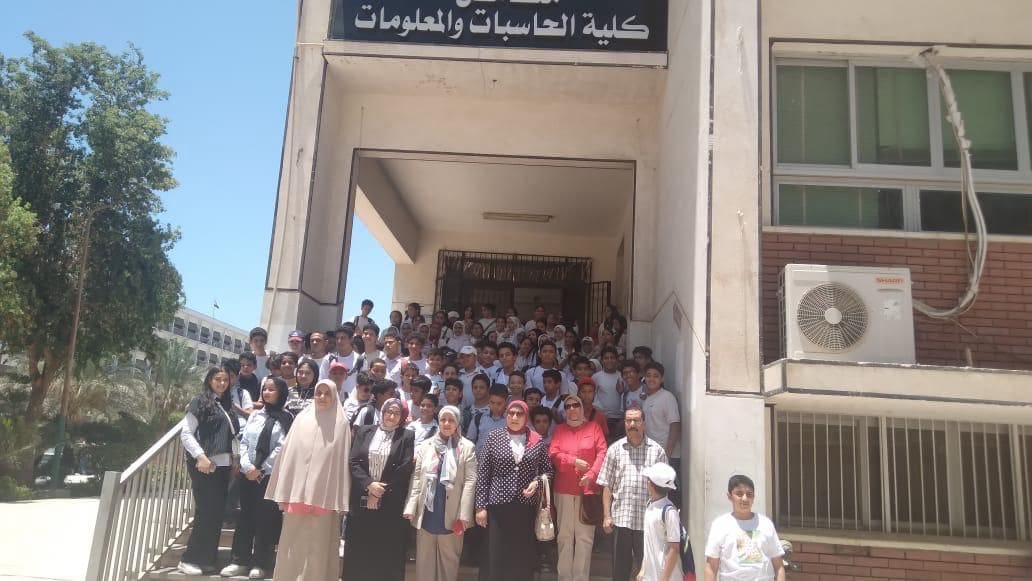 جامعة الطفل وجامعة أسيوط تفتحان أبواب المستقبل للأطفال لتحفيز التفكير الإبداعي