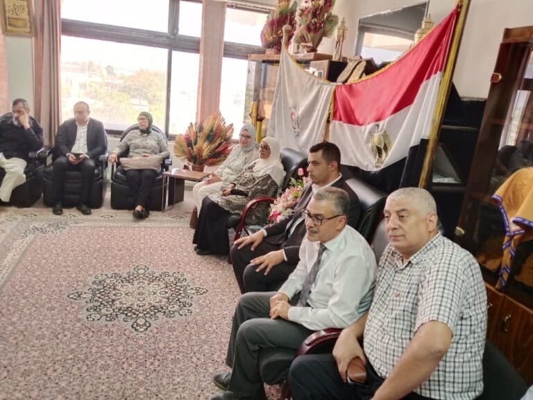 طب بيطري قناة السويس تحصل على شهادة الأيزو الدولية لنظم إدارة المؤسسات التعليمية 7 طب بيطري قناة السويس تحصل على شهادة الأيزو