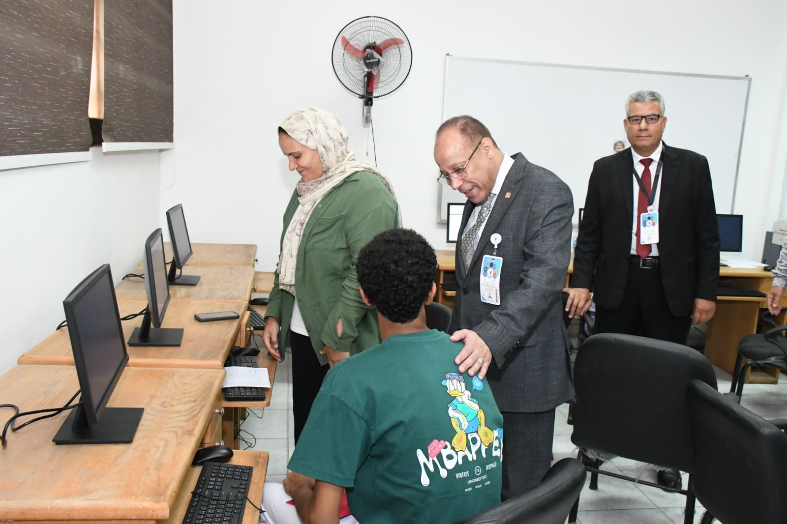 تنسيق الجامعات 2025.. انتظام العمل بمكتب تنسيق جامعة قناة السويس وسط متابعة ميدانية من قيادات الجامعة 1 IMG 20250729 WA0071 تنسيق تنسيق الجامعات 2025.. انتظام العمل بمكتب تنسيق جامعة قناة السويس وسط متابعة ميدانية من قيادات الجامعة موقع في الجامعة