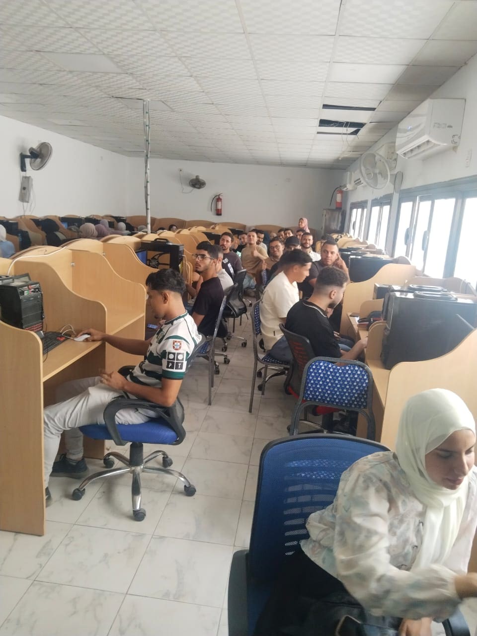 جامعة مدينة السادات تخصص معملًا بكلية التجارة لتسجيل رغبات طلاب الثانوية العامة لعام 2025-2026 1 IMG 20250730 WA0006 جامعة مدينة السادات جامعة مدينة السادات تخصص معملًا بكلية التجارة لتسجيل رغبات طلاب الثانوية العامة لعام 2025-2026 موقع في الجامعة