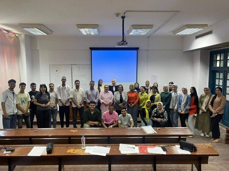 ورشة للمخرج الكبير عادل عوض بكلية الإعلام جامعة ٦ أكتوبر 25 IMG 20250731 WA0045 وظيفة ورشة للمخرج الكبير عادل عوض بكلية الإعلام جامعة ٦ أكتوبر موقع في الجامعة