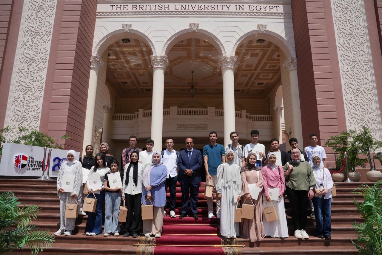 15 من أوائل الثانوية العامة يختارون الجامعة البريطانية في مصر لمستقبلهم الأكاديمي 1 IMG 20250731 WA0053 الجامعة البريطانية 15 من أوائل الثانوية العامة يختارون الجامعة البريطانية في مصر لمستقبلهم الأكاديمي موقع في الجامعة