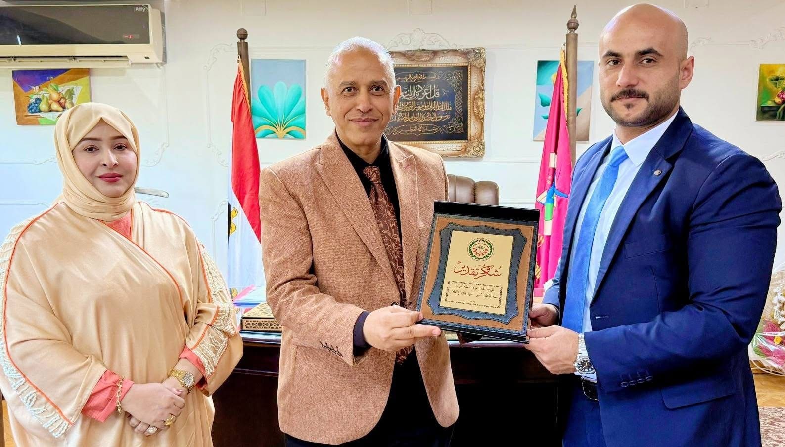 جامعة الفيوم تستضيف وفد طلاب الجامعات العربية 1 IMG 4485 جامعة جامعة الفيوم تستضيف وفد طلاب الجامعات العربية موقع في الجامعة