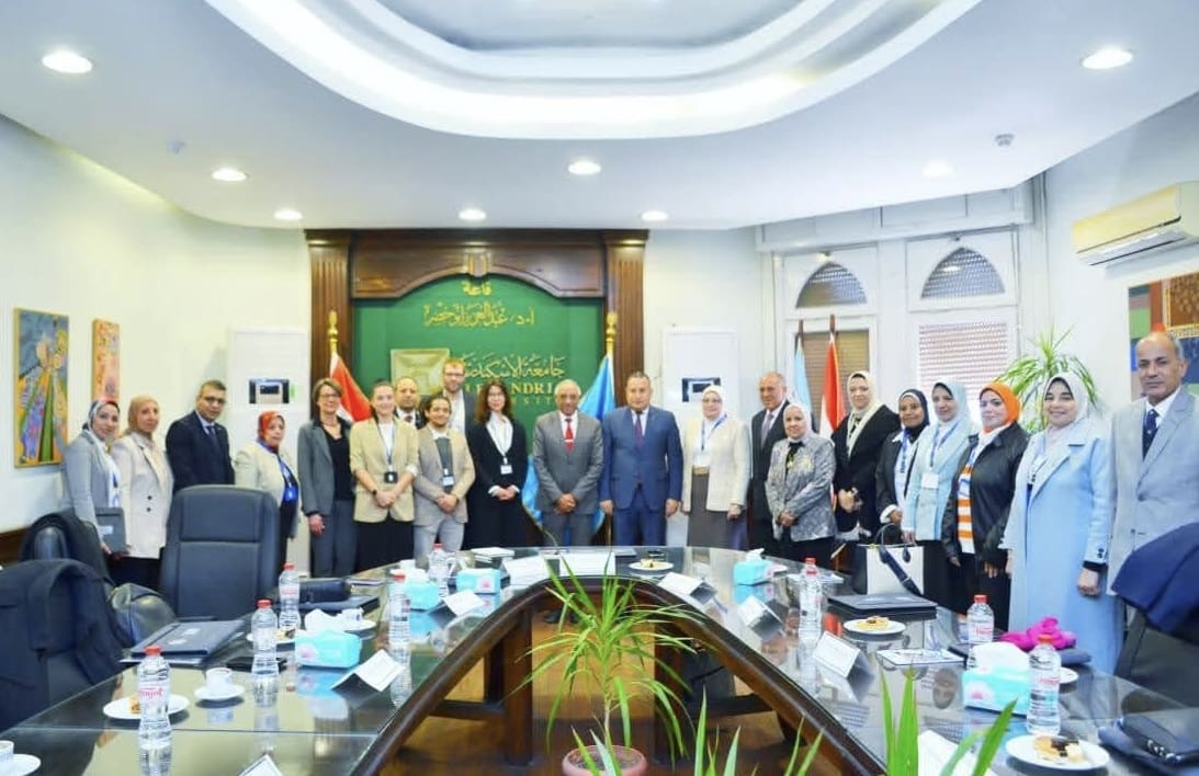 IMG 5664 الهندسة كلية التمريض جامعة الإسكندرية تحصل على الاعتماد الدولي من الهيئة الألمانية للاعتماد الدولي AHPGS موقع في الجامعة