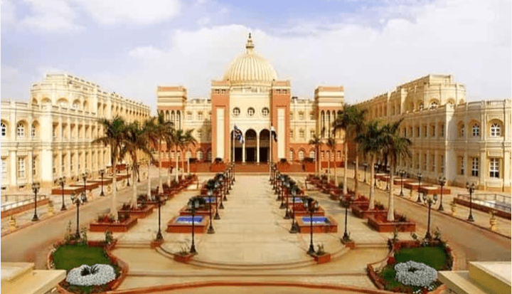 شروط القبول في الجامعة البريطانية 2025