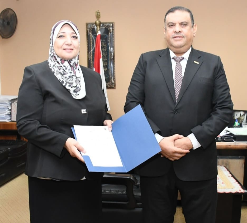 تكليف حنان إمام مديرًا لإدارة أمانة مجلس جامعة قناة السويس