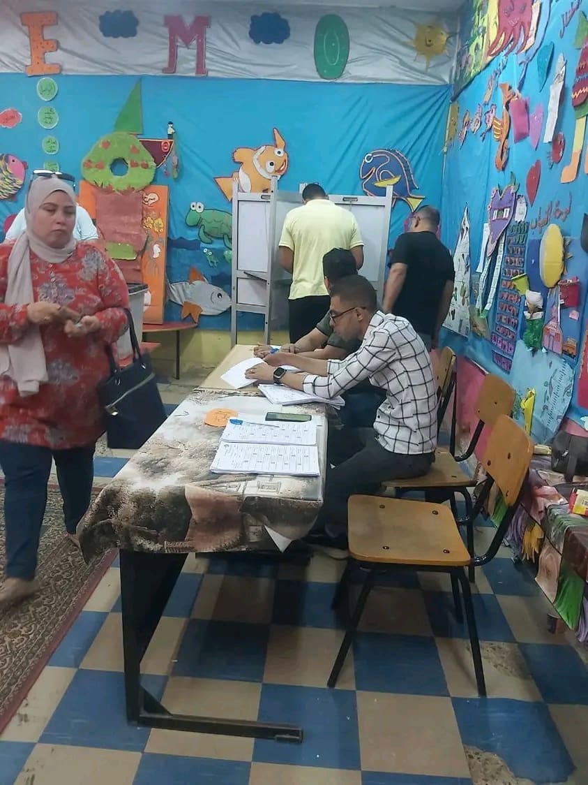 إقبال من معلمي الغربية على المشاركة في انتخابات مجلس الشيوخ 2025 1 1754297217015 معلمي إقبال من معلمي الغربية على المشاركة في انتخابات مجلس الشيوخ 2025 موقع في الجامعة
