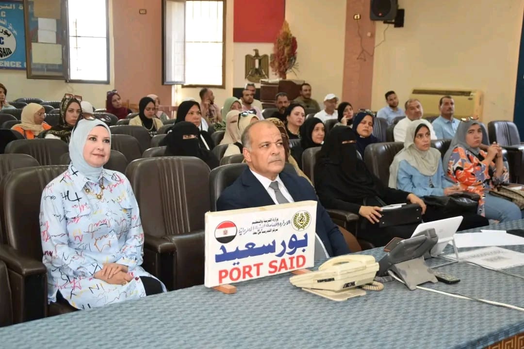 1754562551930 شمال سيناء لتعزيز جودة التعليم بالمرحلة الابتدائية ببورسعيد.. الغرباوي يشارك في لقاء وطني لتطوير منهج الدراسات الاجتماعية موقع في الجامعة