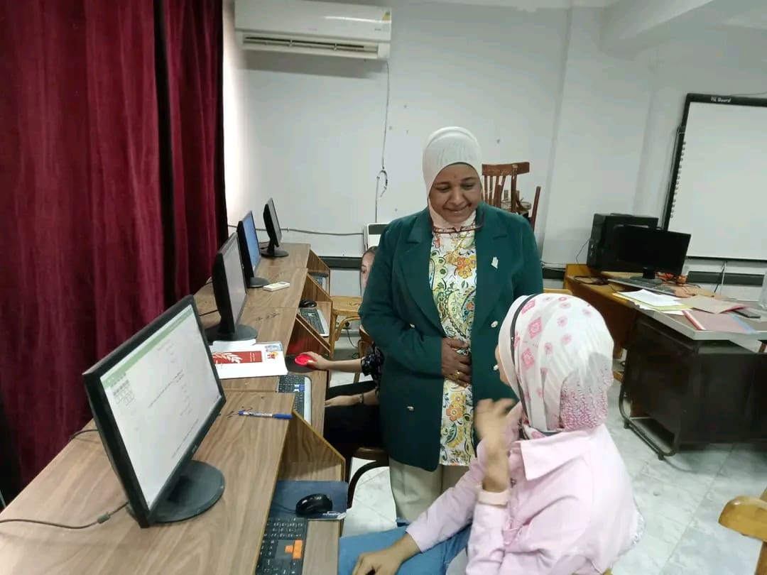 اختبارات التكنولوجيا التطبيقية تنطلق أونلاين في البحر الأحمر وسط إشراف مباشر ومتابعة ميدانية 1 1754562890283 اختبارات اختبارات التكنولوجيا التطبيقية تنطلق أونلاين في البحر الأحمر وسط إشراف مباشر ومتابعة ميدانية موقع في الجامعة