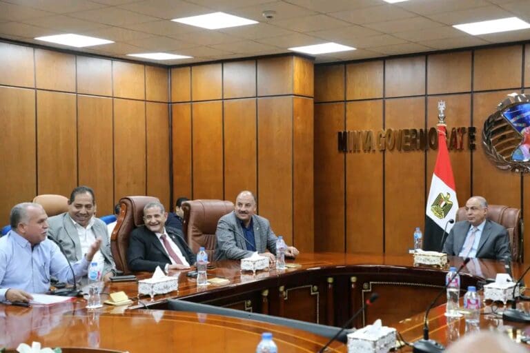 محافظ المنيا لمديري الإدارات التعليمية: التعليم قاطرة المستقبل.. و20 مدرسة جديدة استعدادًا للعام الدراسي 7 1755073200181 تعليم القاهرة محافظ المنيا لمديري الإدارات التعليمية: التعليم قاطرة المستقبل.. و20 مدرسة جديدة استعدادًا للعام الدراسي موقع في الجامعة