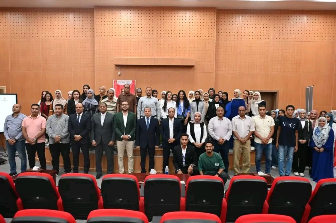 1755429577419 التعليم العالي التعليم العالي: انطلاق أولى فعاليات التدريب لطلاب مبادرة "كُن مستعدًا" بالجامعات موقع في الجامعة