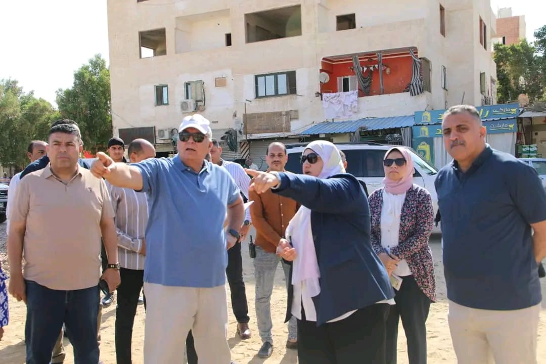 1755518410154 مطروح محافظ الوادي الجديد يتابع أعمال إنشاء مدرسة STEM موقع في الجامعة