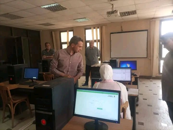 وكيل تعليم كفر الشيخ يتابع اختبارات القبول بمدرسة المتفوقين في العلوم والتكنولوجيا 6 1755617055230 منحة وكيل تعليم كفر الشيخ يتابع اختبارات القبول بمدرسة المتفوقين في العلوم والتكنولوجيا موقع في الجامعة