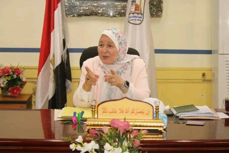 ورشة صيفية ببني سويف: الموهوبون يتدربون على تطبيقات الذكاء الاصطناعي وصناعة العطور 9 1755674414493 ورشة صيفية ببني سويف: الموهوبون يتدربون على تطبيقات الذكاء الاصطناعي وصناعة العطور موقع في الجامعة