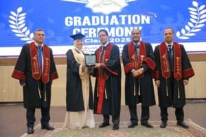جامعة بنها تحتفل بتخريج دفعة جديدة من طلاب الزراعة.. والجيزاوي يوجه رسالة للخريجين 5 1755722431807 جامعة بنها جامعة بنها تحتفل بتخريج دفعة جديدة من طلاب الزراعة.. والجيزاوي يوجه رسالة للخريجين موقع في الجامعة