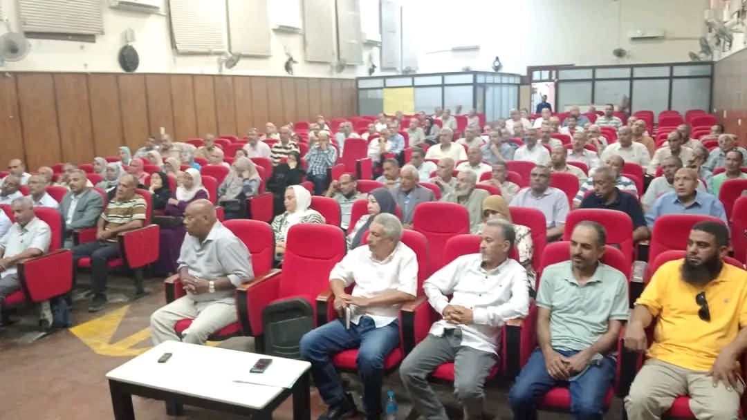 أسيوط تشرح الفروق بين "البكالوريا الجديدة" والثانوية العامة استعدادًا لتطبيقها العام المقبل 1 1755769185686 البكالوريا أسيوط تشرح الفروق بين "البكالوريا الجديدة" والثانوية العامة استعدادًا لتطبيقها العام المقبل موقع في الجامعة