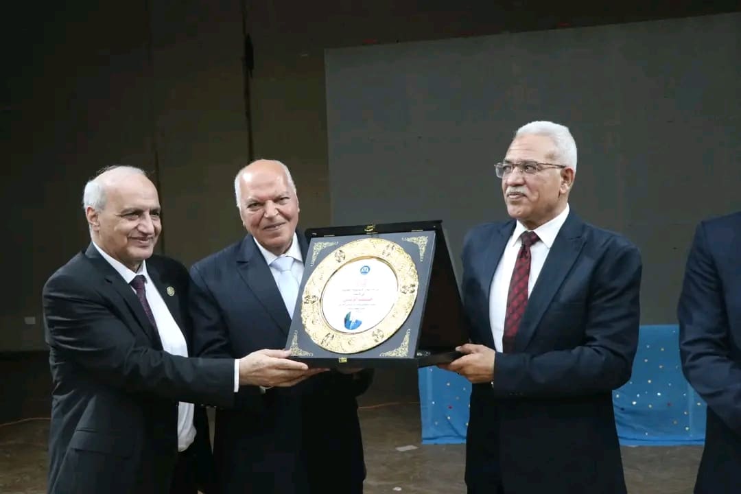 نقيب المعلمين: مصر تسير بخطى ثابتة نحو مستقبل أفضل 1 1756215221519 نقيب نقيب المعلمين: مصر تسير بخطى ثابتة نحو مستقبل أفضل موقع في الجامعة