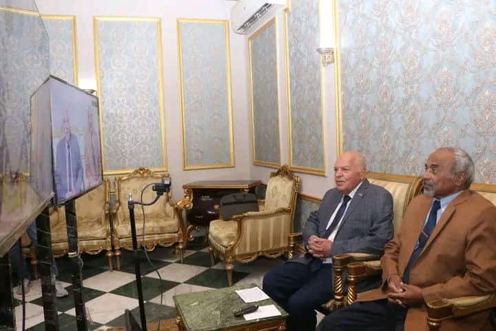 1756652784831 المعلم خلف الزناتي: المعلم سيظل حجر الزاوية في بناء الأوطان.. ودورات متخصصة لتنمية التفكير وصنع القرار موقع في الجامعة