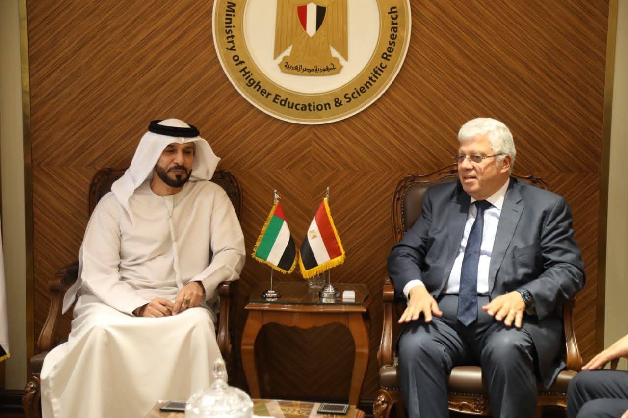 التعليم العالي يبحث سبل تعزيز التعاون مع دولة الإمارات ويتابع الموقف التنفيذي لفرع جامعة الإسكندرية بأبوظبي 1 FB IMG 1755422853663 الإمارات التعليم العالي يبحث سبل تعزيز التعاون مع دولة الإمارات ويتابع الموقف التنفيذي لفرع جامعة الإسكندرية بأبوظبي موقع في الجامعة