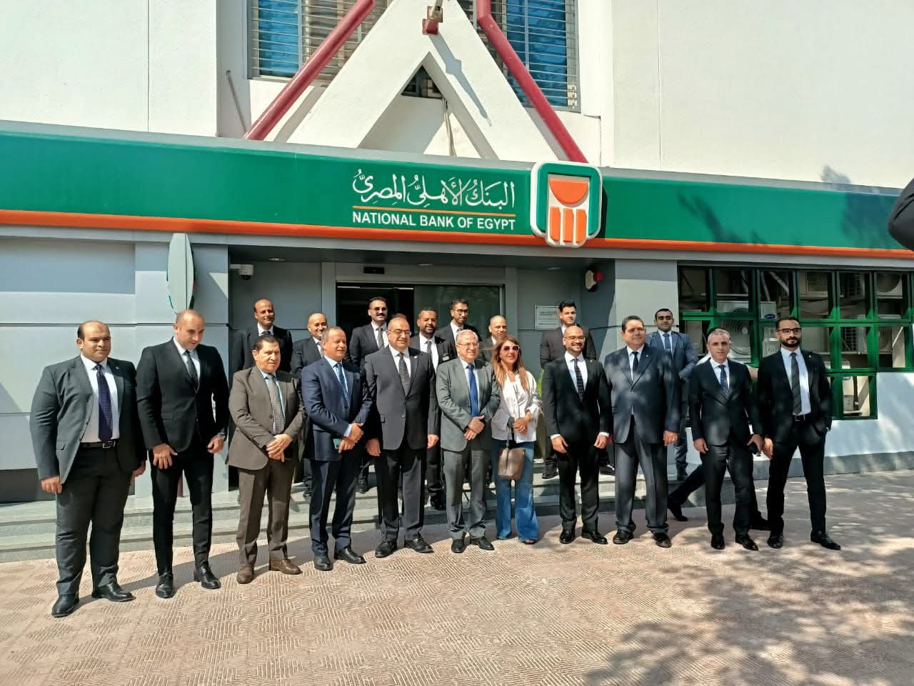 FB IMG 1755453565941 البنك جامعة حلوان تستضيف احتفالية تطوير ورفع كفاءة فرع البنك الأهلي المصري موقع في الجامعة