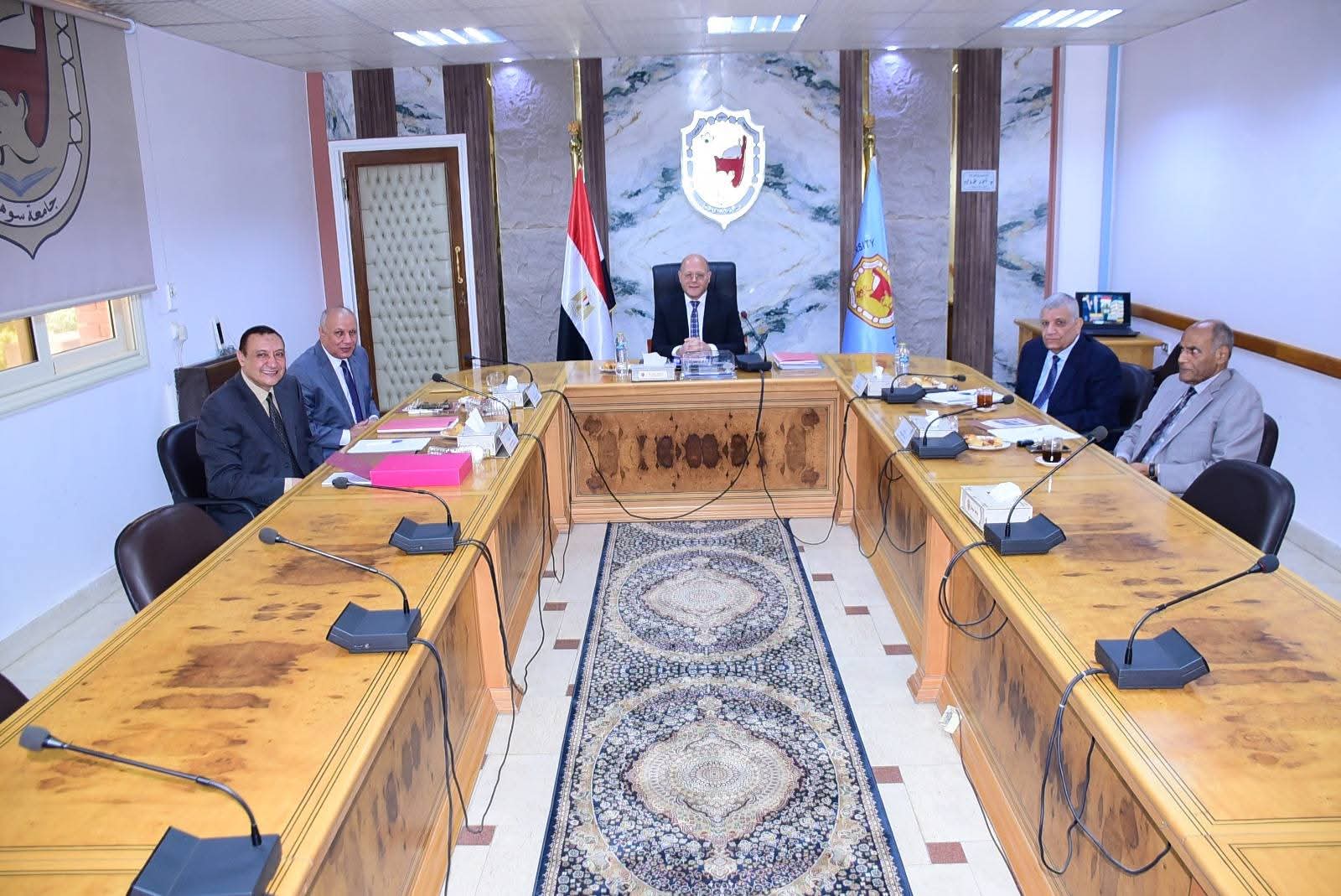 قوائم المرشحين لعمادة كليتي الألسن والصيدلة بجامعة سوهاج 1 FB IMG 1756047460551 المرشحين قوائم المرشحين لعمادة كليتي الألسن والصيدلة بجامعة سوهاج موقع في الجامعة