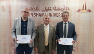 عين شمس تكرم مكتب الجوائز تقديرًا لدوره في تعزيز مكانة الجامعة محليًا ودوليًا 4 FB IMG 1756317410460 عين شمس عين شمس تكرم مكتب الجوائز تقديرًا لدوره في تعزيز مكانة الجامعة محليًا ودوليًا موقع في الجامعة