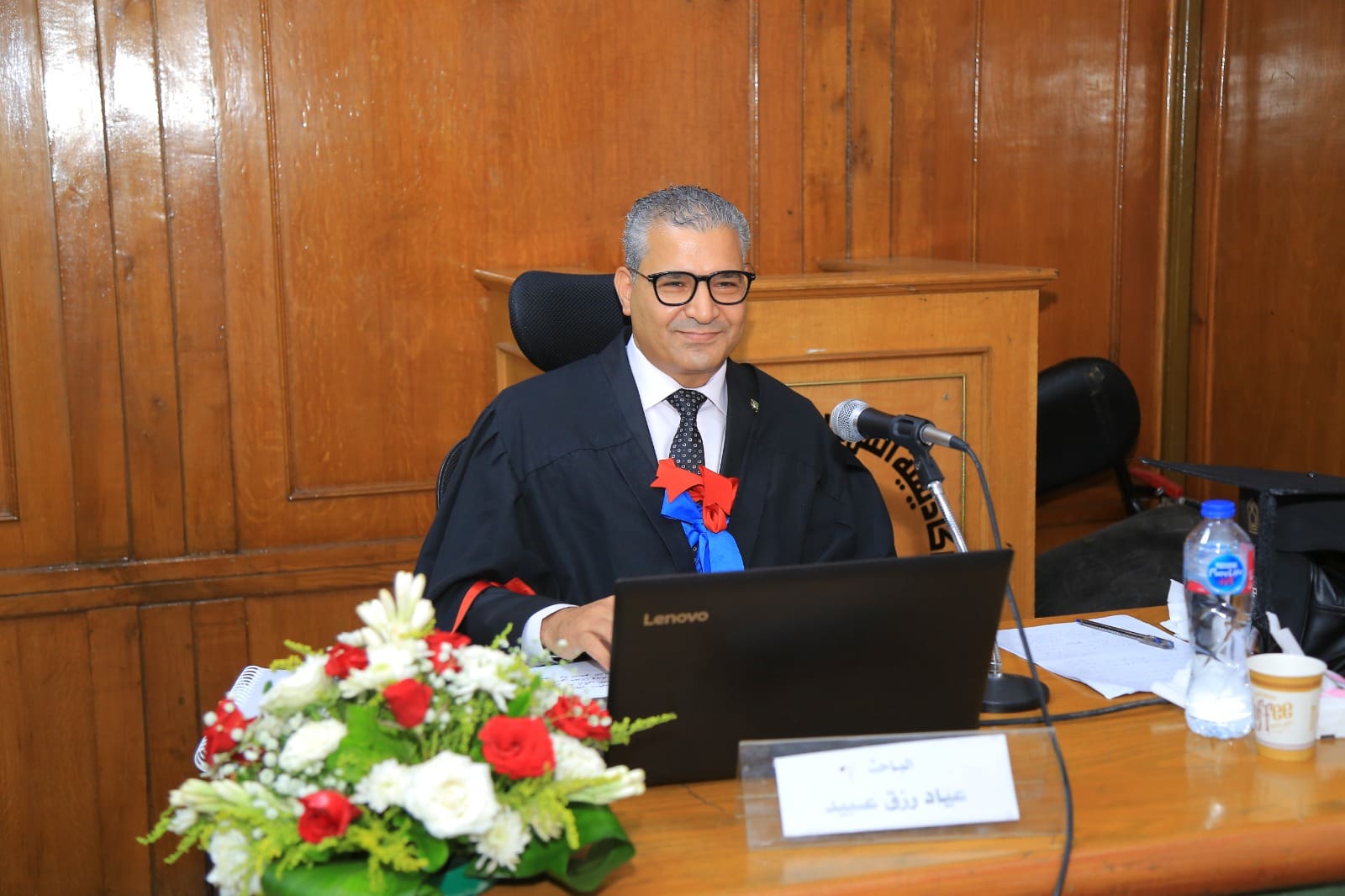 "أثر تطبيق مبادئ الحوكمة على الأداء المالي في البنوك التجارية" رسالة دكتوراه للباحث عياد رزق عبيد بأكاديمية السادات 1 IMG 20250802 WA0089 الحوكمة "أثر تطبيق مبادئ الحوكمة على الأداء المالي في البنوك التجارية" رسالة دكتوراه للباحث عياد رزق عبيد بأكاديمية السادات موقع في الجامعة