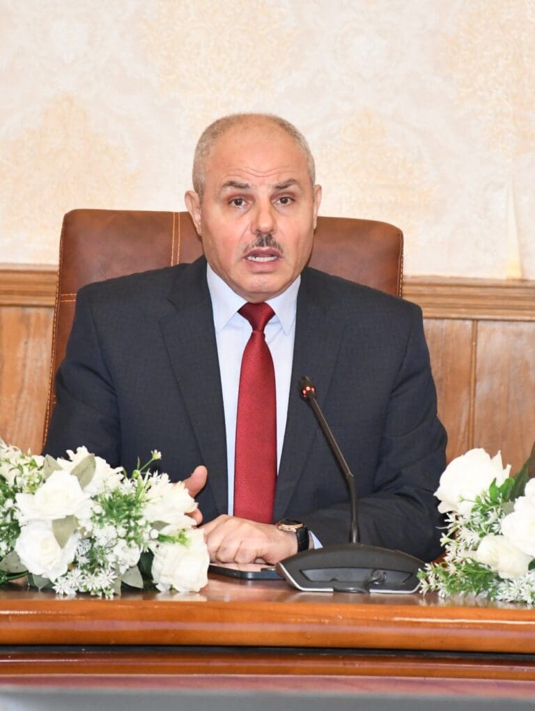 IMG 20250803 WA0030 تمريض طب الأسنان بقناة السويس تفتح باب التقديم للماجستير والدكتوراه للعام الأكاديمي الجديد موقع في الجامعة